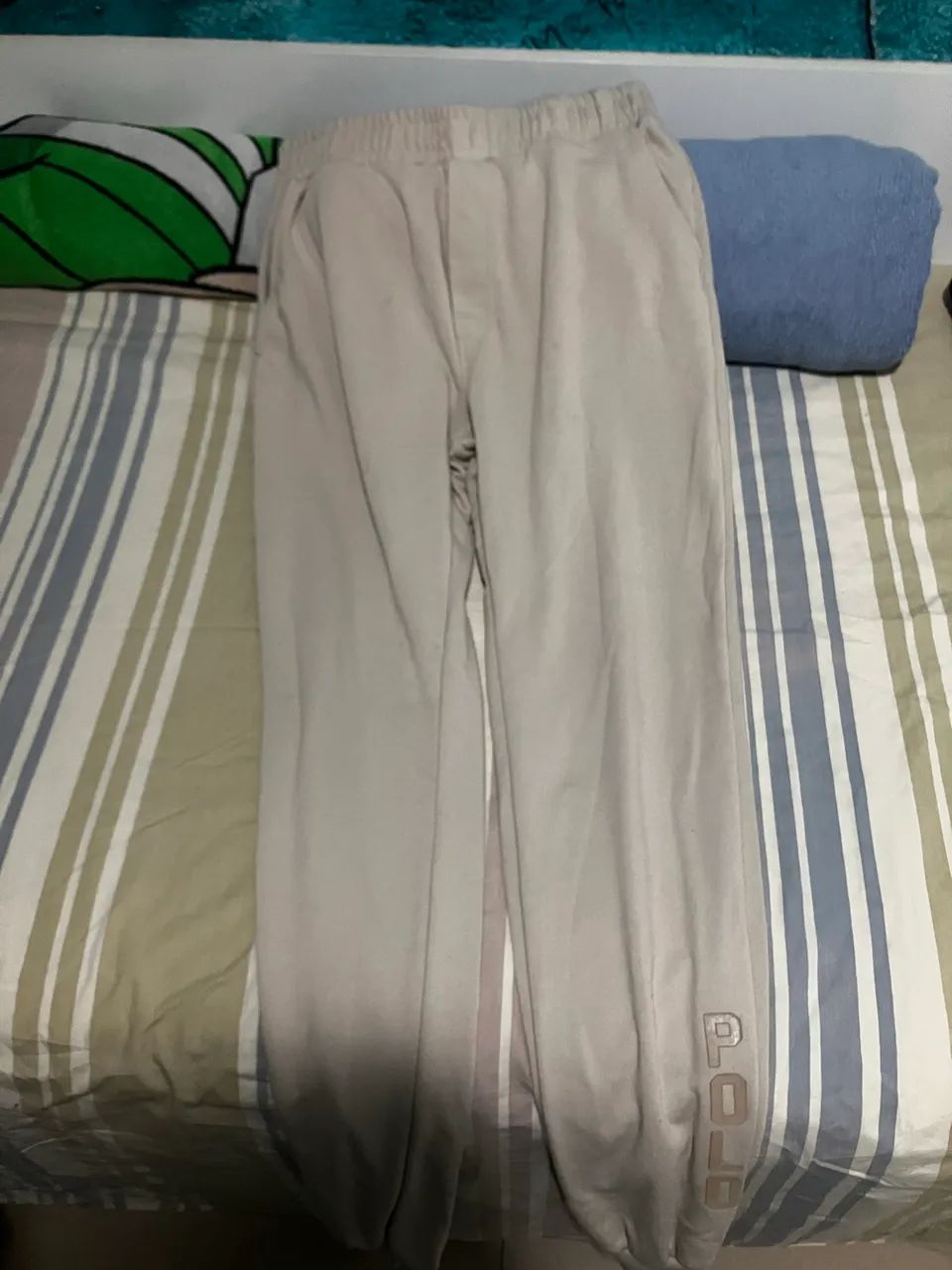 Calça moletom polo bege