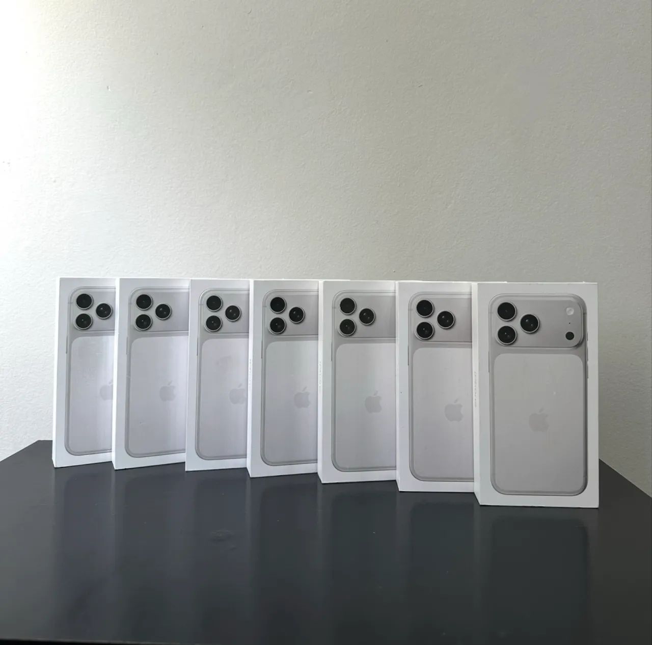 IPHONE 17 PRO MAX PRATA NOVOS  - Foto 4