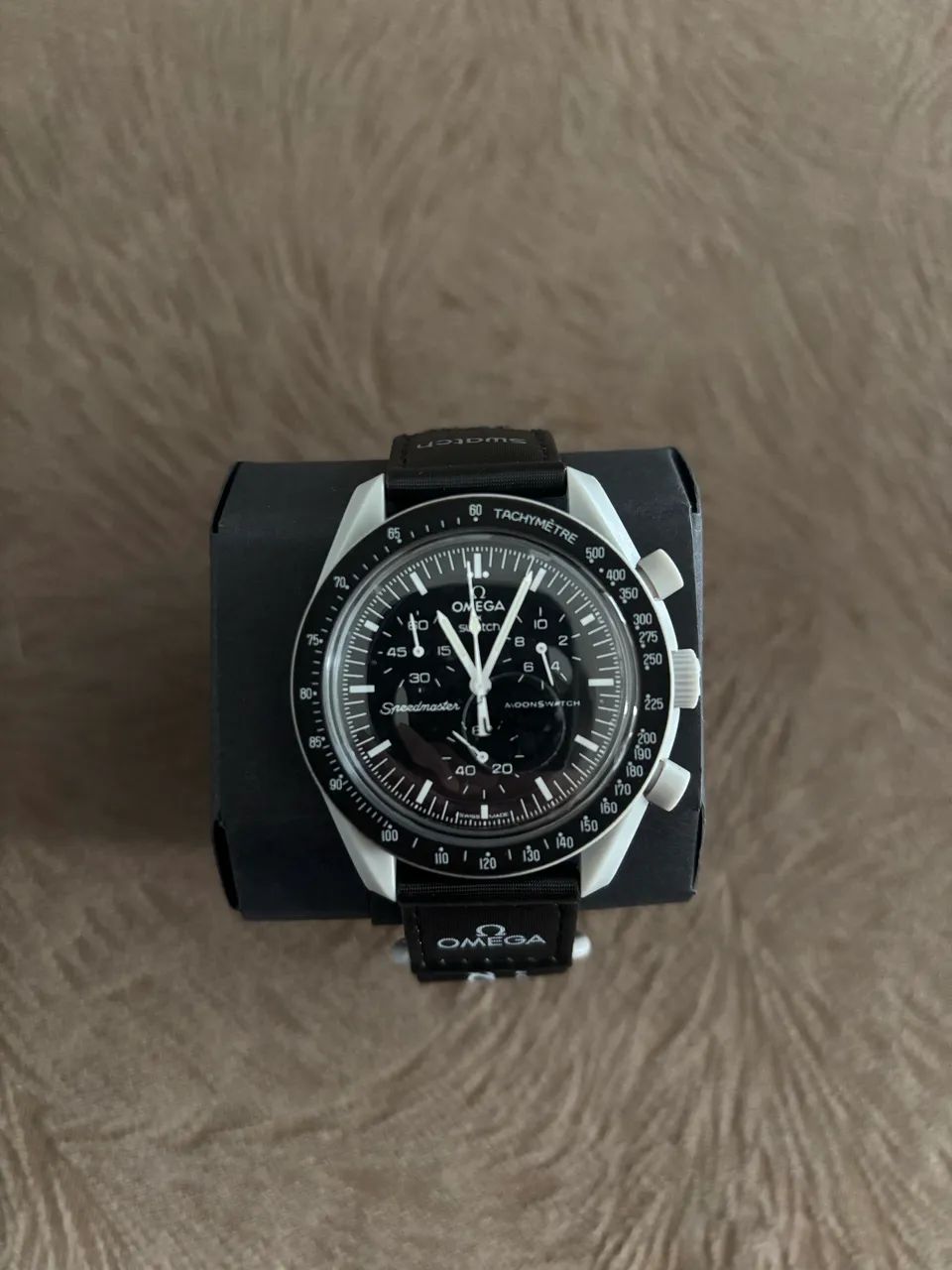 Omega X Swatch moonswatch