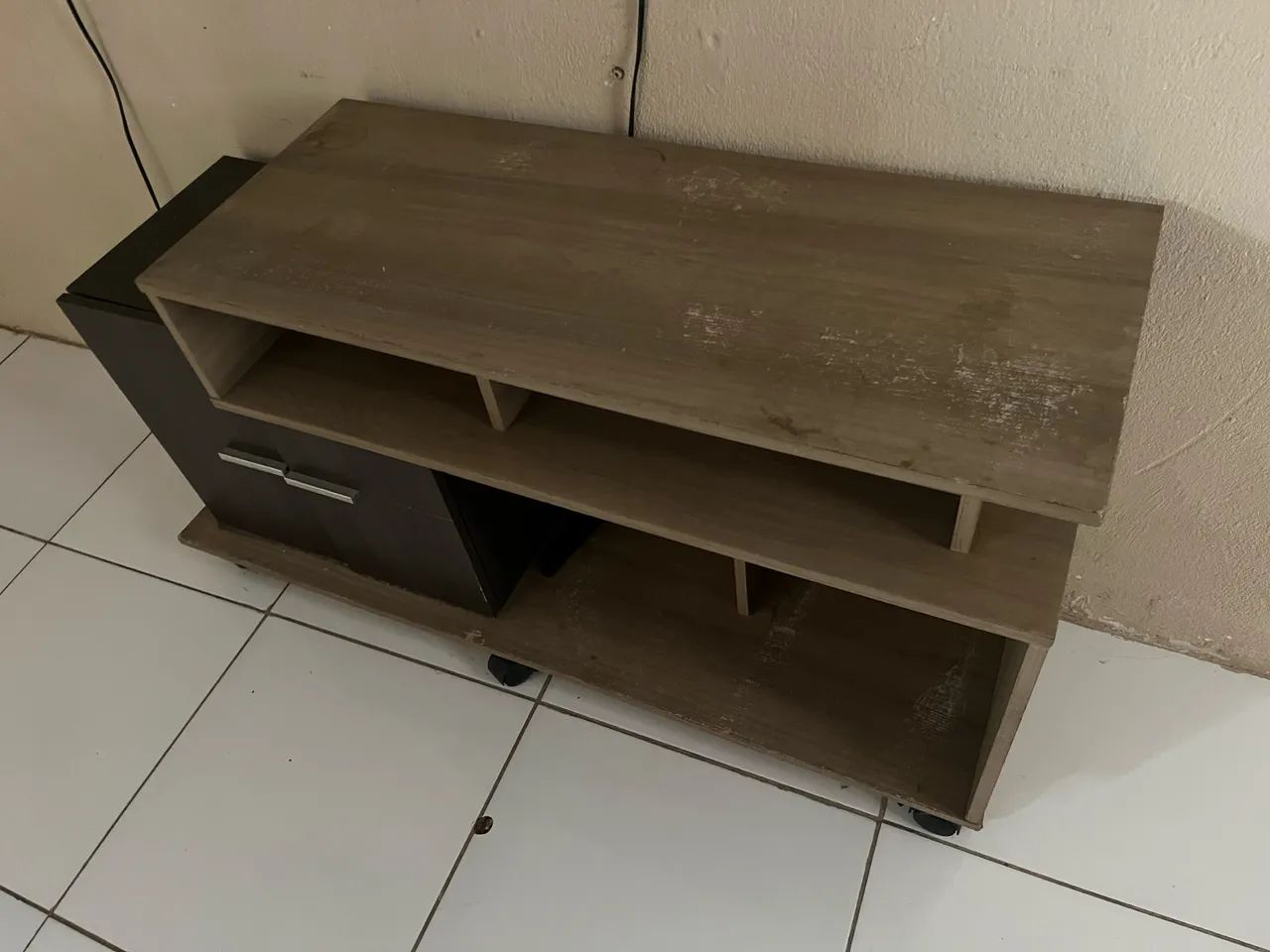 Rack para TV com rodinhas - Foto 2