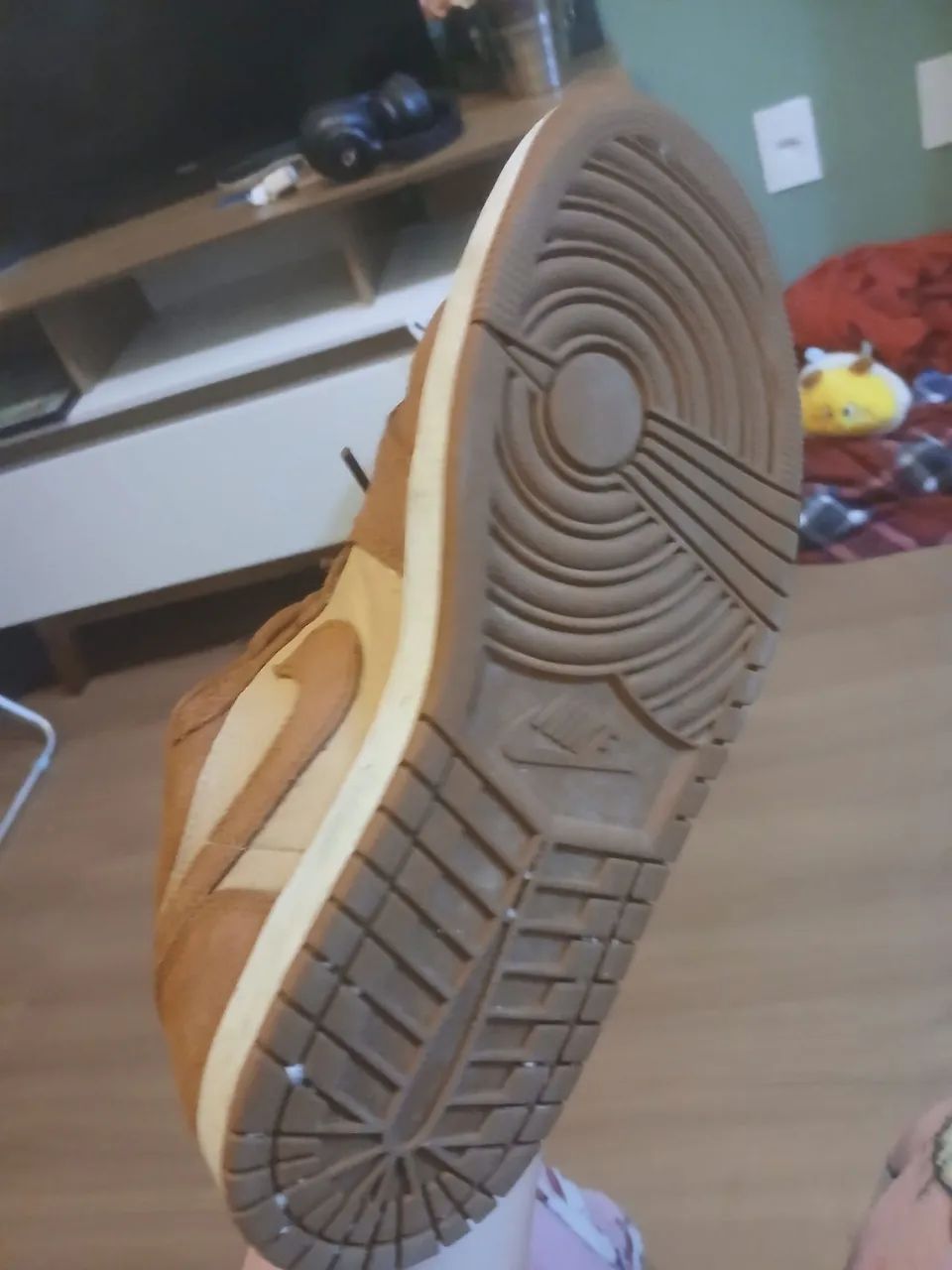 Tênis Nike Jordan 1 low SE legend coffe TAM 40 - Foto 4