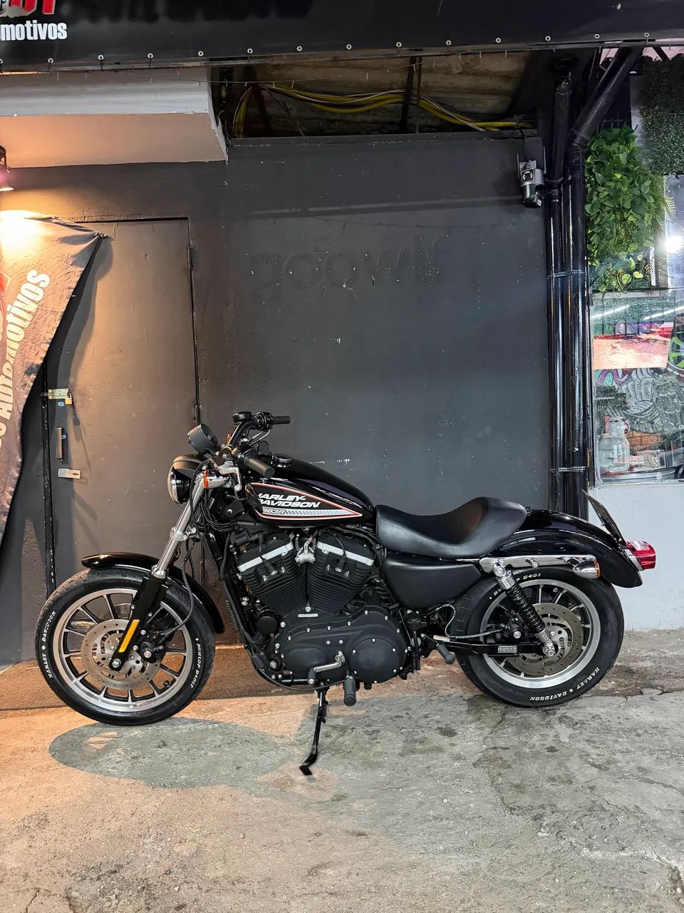 Harley Davidson XL 883 R 2008  - Foto 4