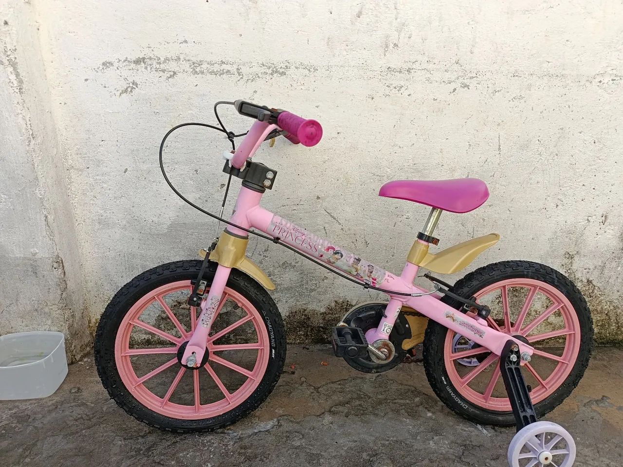 Bicicleta pra criança em ótimo Estado 