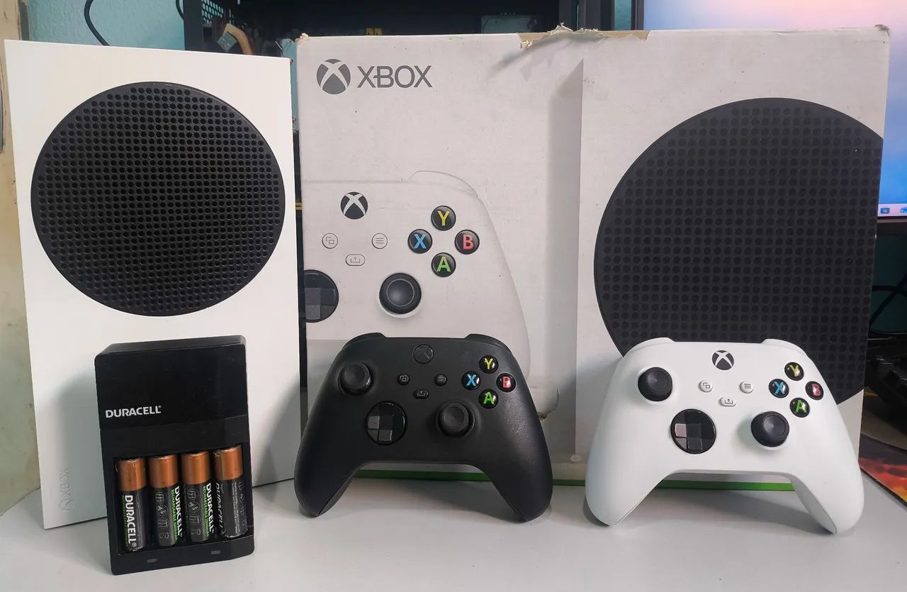 Xbox séries S 2 controles com jogos 