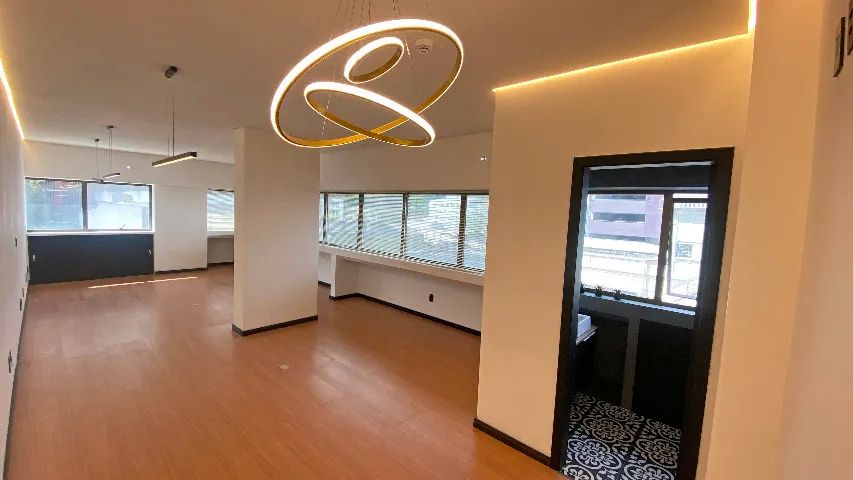 Sala Comercial com 40m2 no centro de Joinville - Foto 2