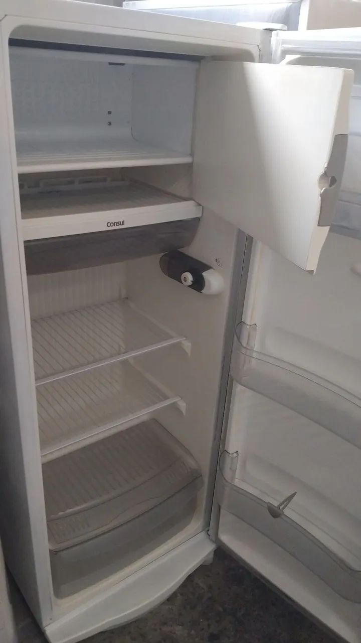 Geladeira Consul 275 litros  - Foto 4