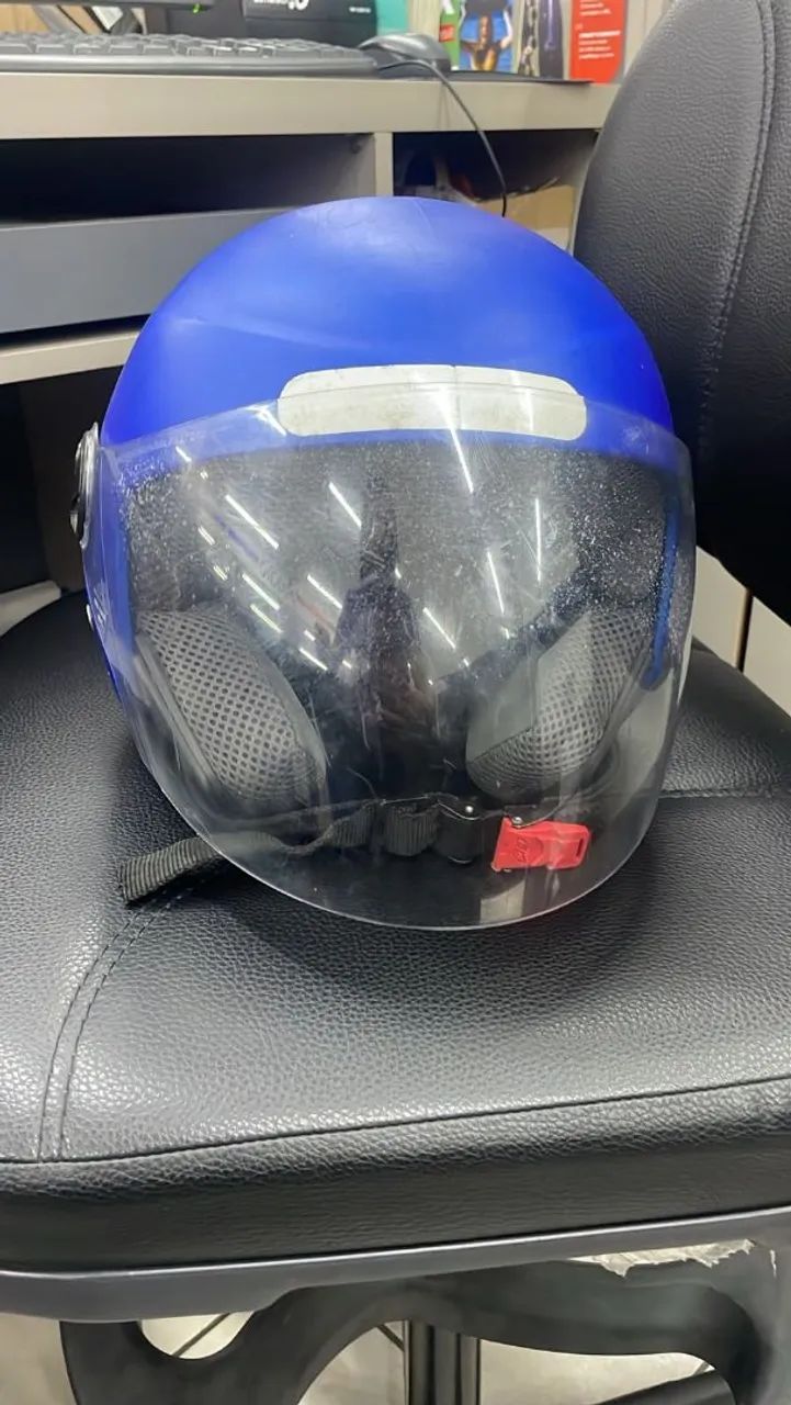 Capacete azul