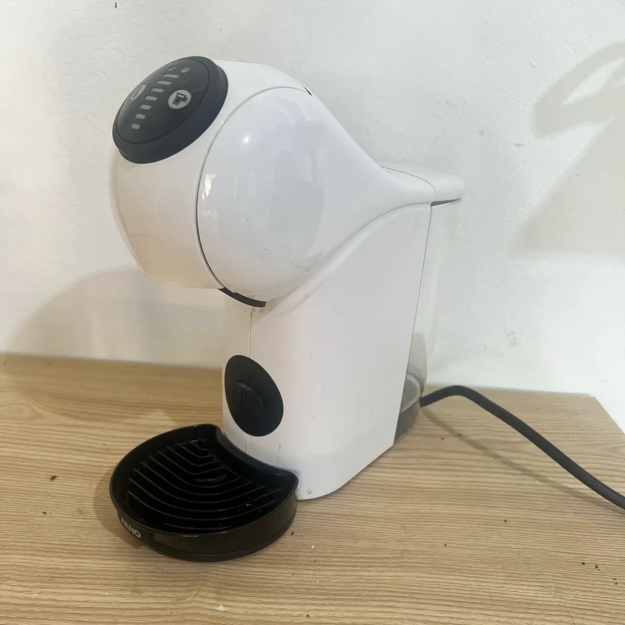 Cafeteira Nescafé Dolce Gusto - Automática - Ótimo estado!