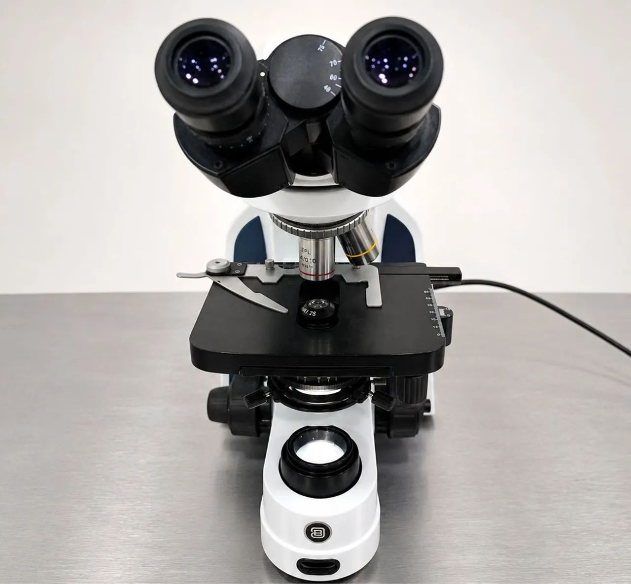 Microscópio Binocular Iscope