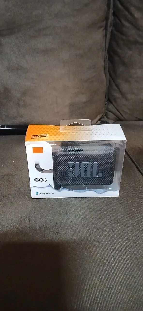 Caixa de som jbl go3 