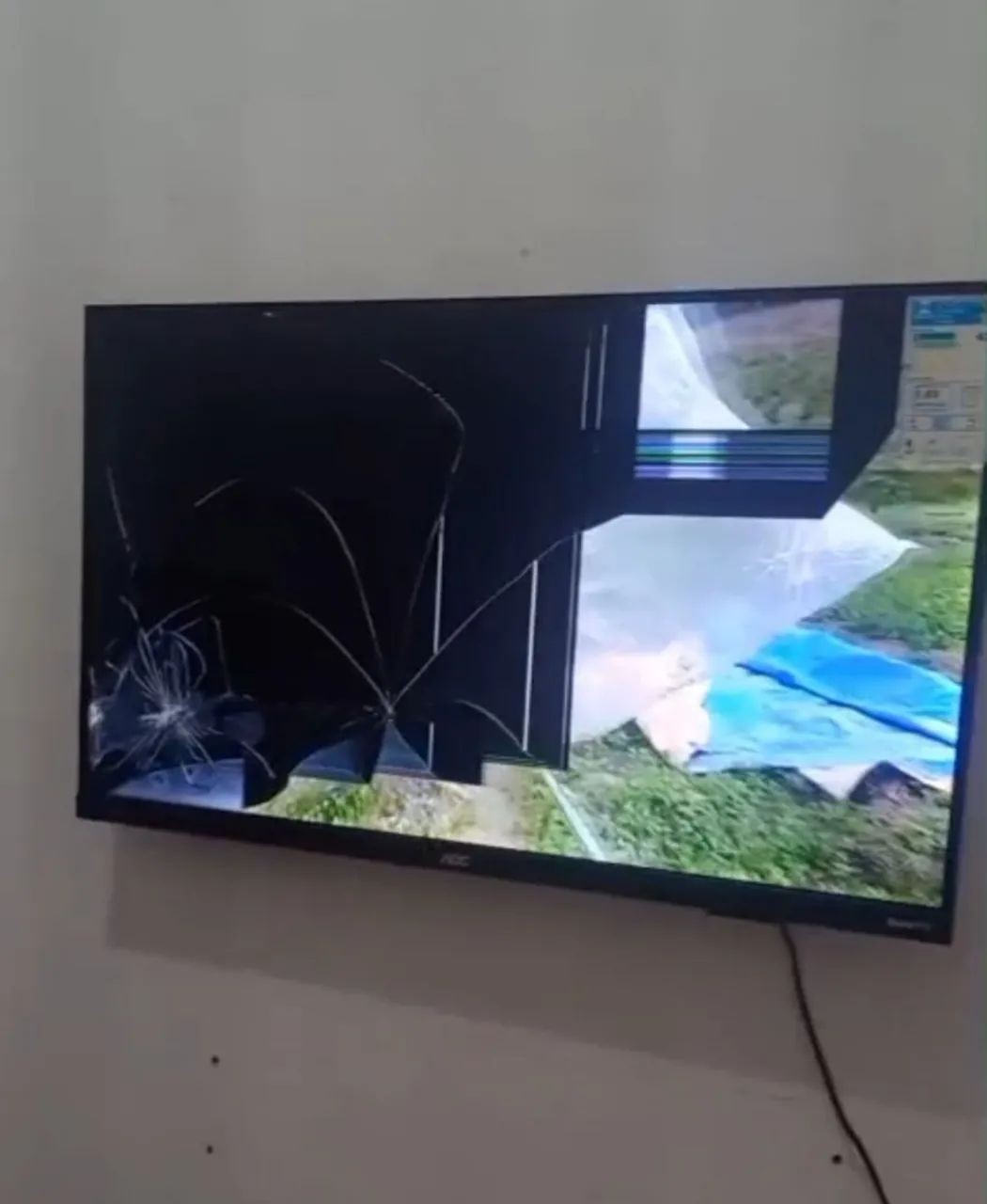 Tv AOC 32 polegadas pra retirada de peças - Foto 2