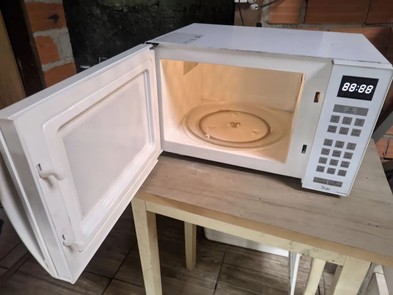 Microondas Panasonic 31L funcionando perfeitamente. - Foto 2