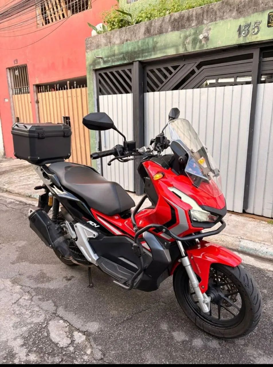 Vendo adv 150 