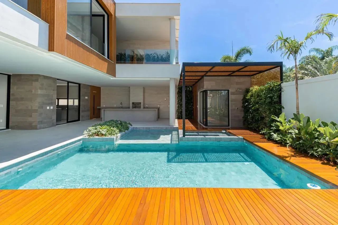 Imóvel para venda tem 715 metros quadrados com 5 quartos - Foto 3