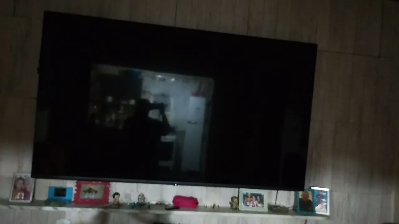 Tv 75 polegadas sem nenhum defeito  marca fhilips 