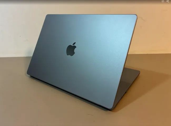 MacBook Pro 16