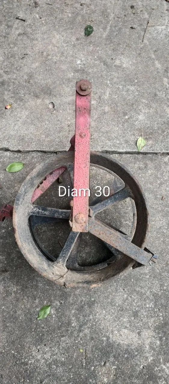 Roda de ferro agrícola  - Foto 3