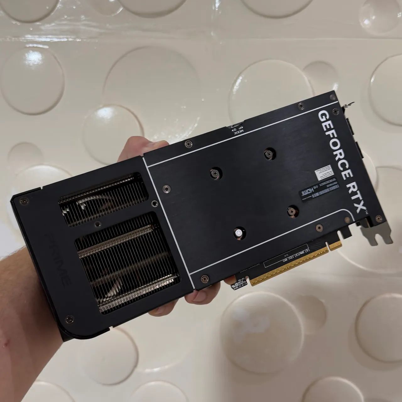 RTX 5060 8GB ASUS PRIME (PRATICAMENTE NOVA) - Foto 3