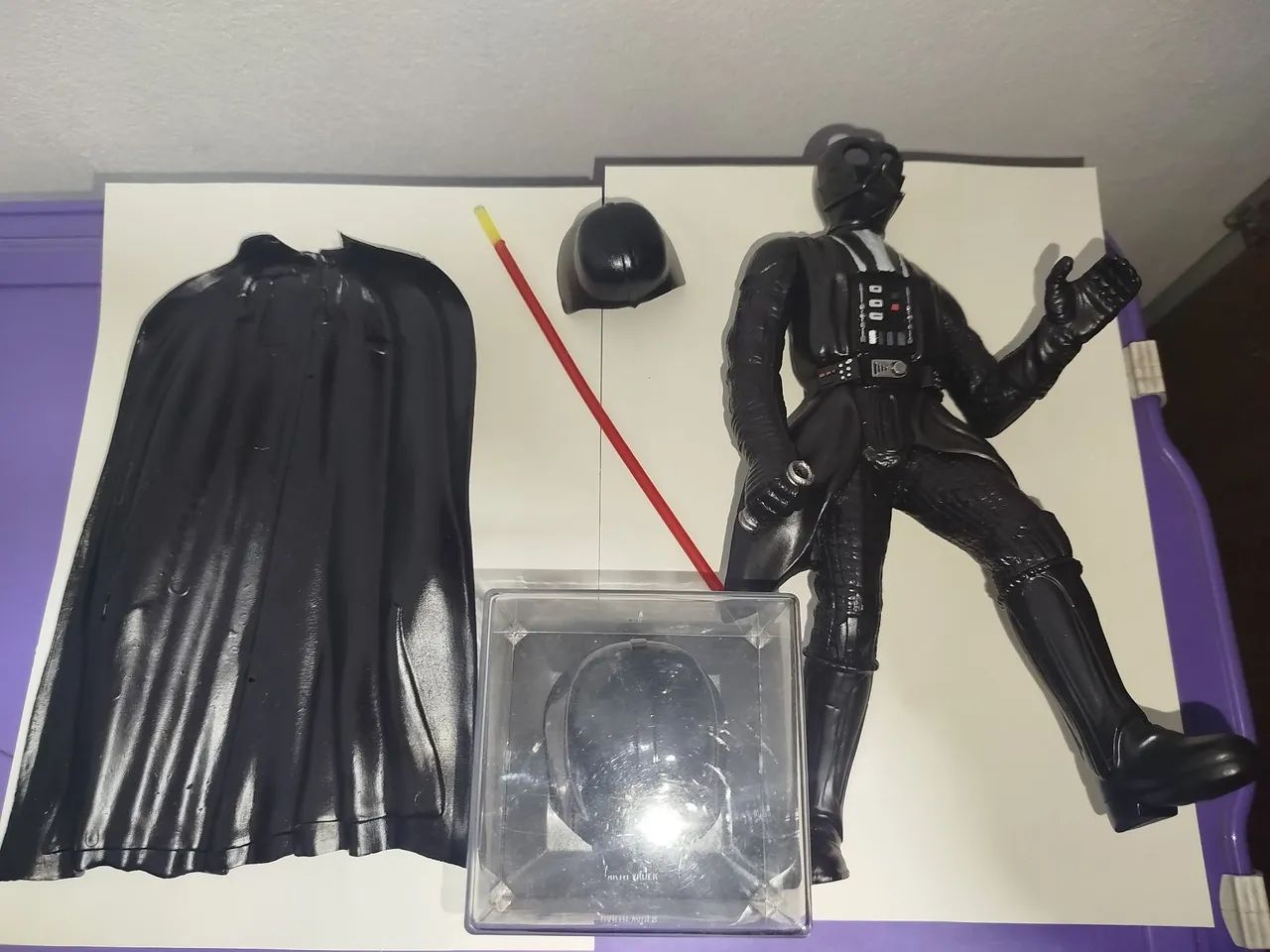 Star Wars Darth Vader Raro em PVC e capacete  - Foto 5