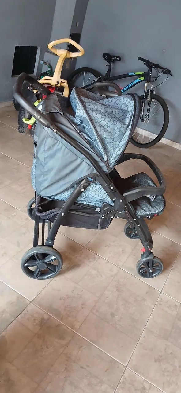 Carrinho de bebê + bebê conforto - Foto 3