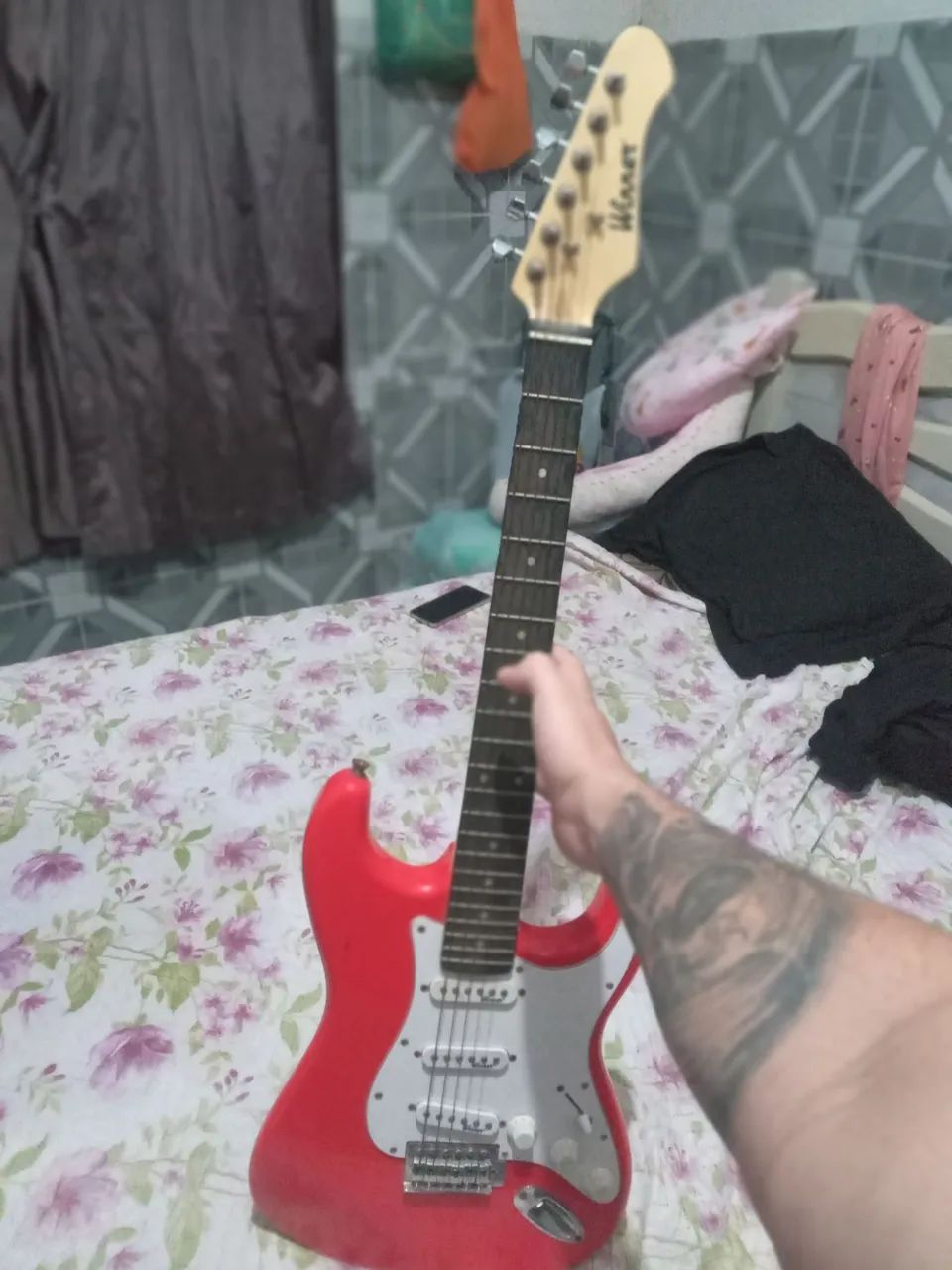 Guitarra aceito troca  - Foto 4
