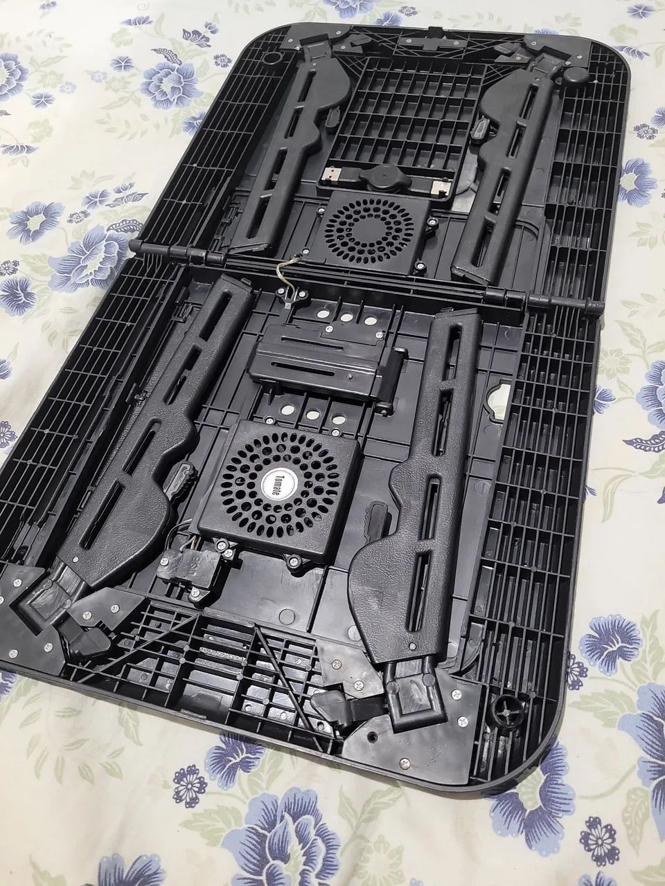 Mesa para Notebook Marca: Tomate - Modelo: MTN888 - Foto 3