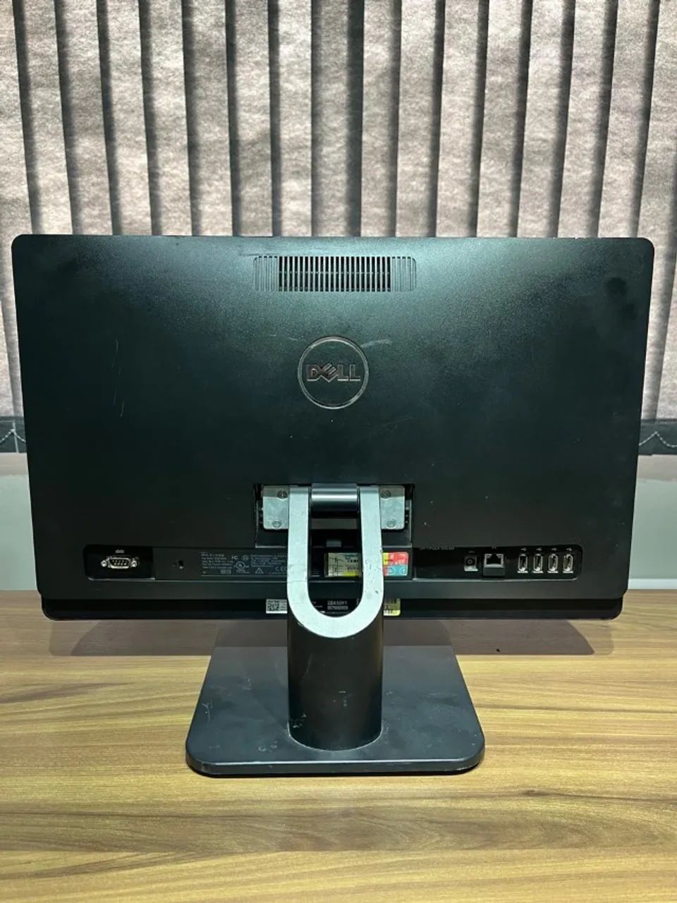 Computador all in one Dell 3011 Aio I3 3ªGer 8gb ssd120gb - Foto 4