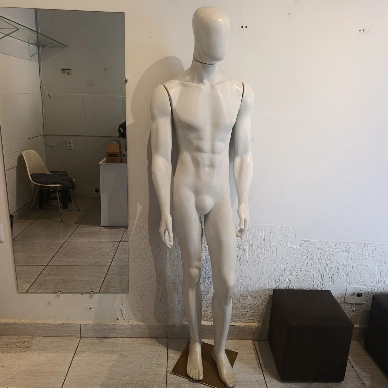 Vende se manequins e objetos para loja  - Foto 2