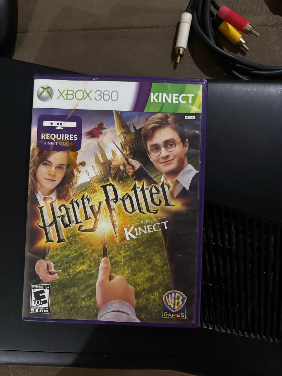 Xbox 360 completo 2 controle + jogo  - Foto 6