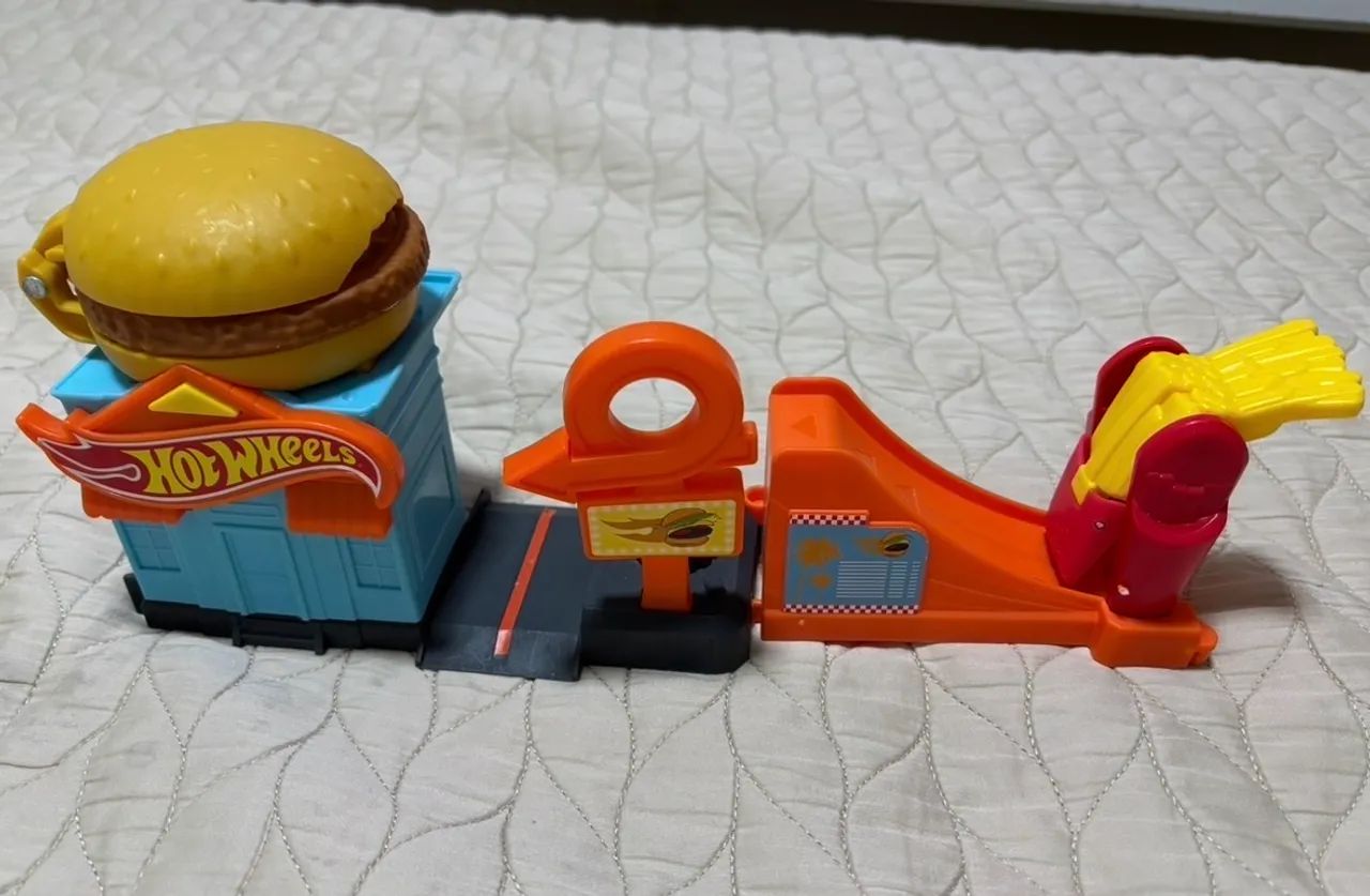 Hot wheels diversos  - Foto 2