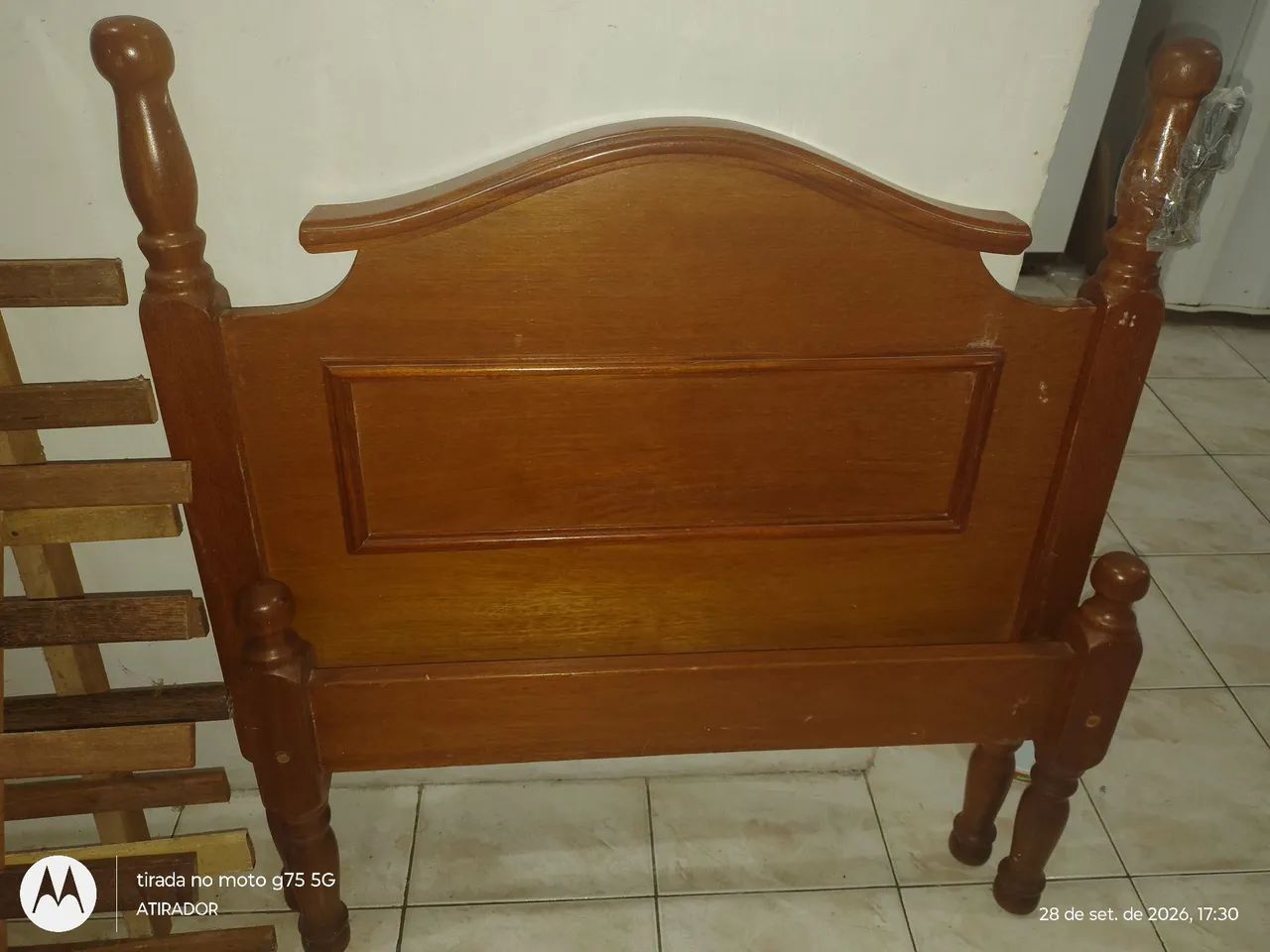 BASE DE MADEIRA PARA CAMA DE SOLTEIRO - Foto 3