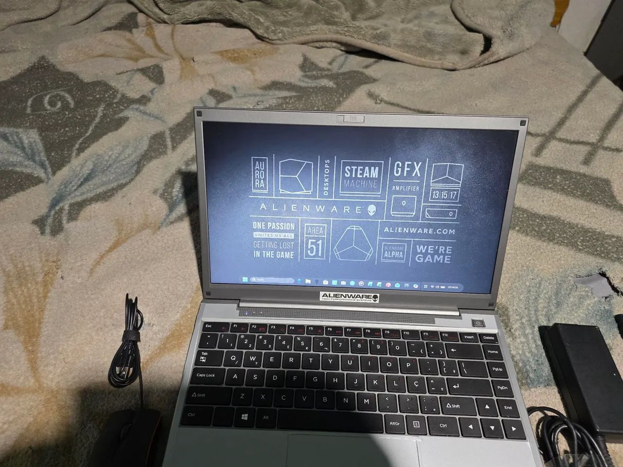 Notebook 14 polegadas compag pressario c434 i3 de 6th 4gb ssd nvme 256 e 1 HD de 1 terá  - Foto 3