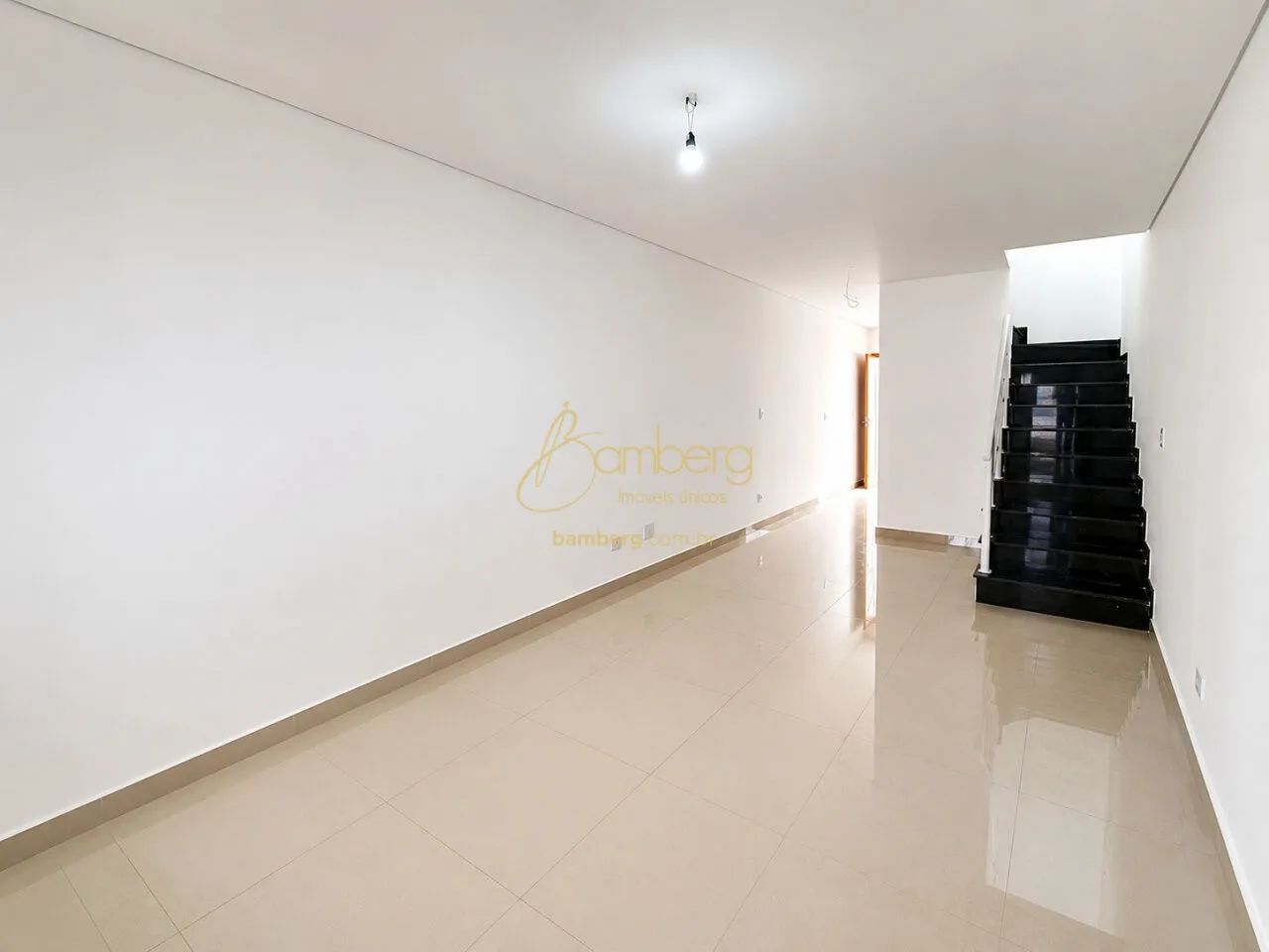 Casa com 3 Dormitórios com 2 Vagas a Venda na Cidade Ademar - Foto 2