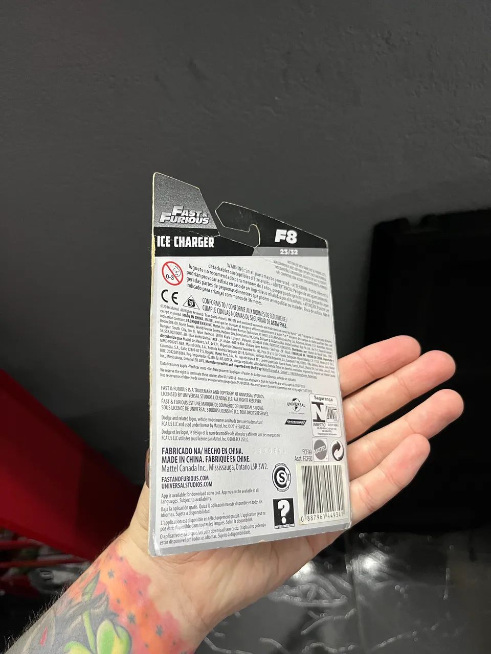 Miniatura Velozes e Furiosos ice charger 1:64 Mattel - Foto 5