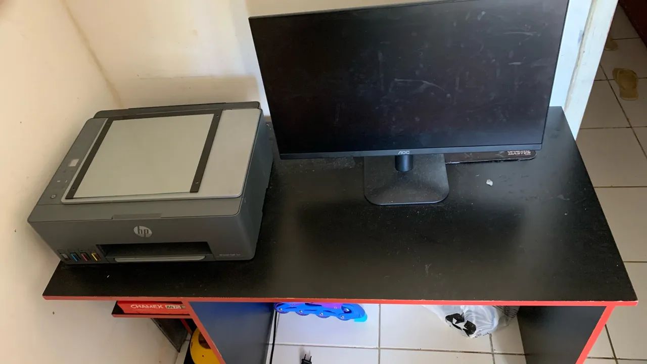 Cadeira Gamer, Mesa e Monitor 23 polegadas - Foto 2