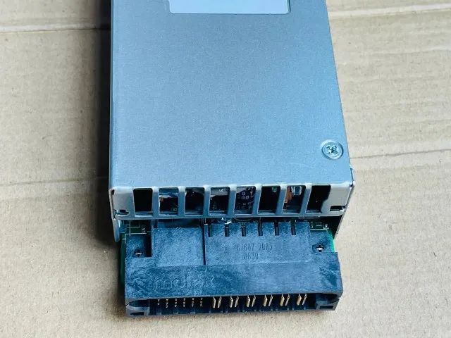 Fonte Servidor Dell Poweredge 1950 670w 12V 55A - Foto 3