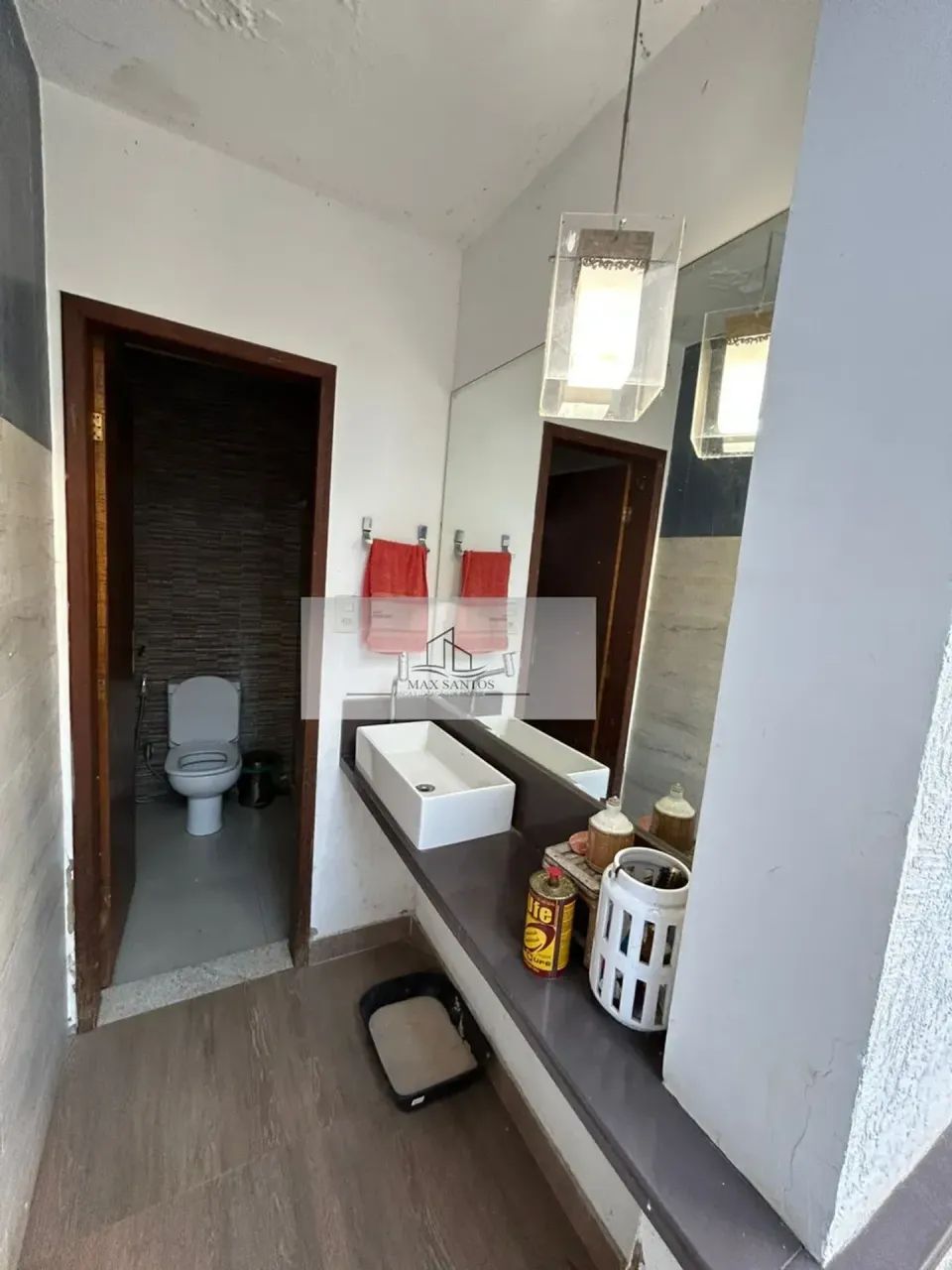 Ampla casa com 4 quartos sendo 1 suíte master com closet, área gourmet e piscina - Foto 3
