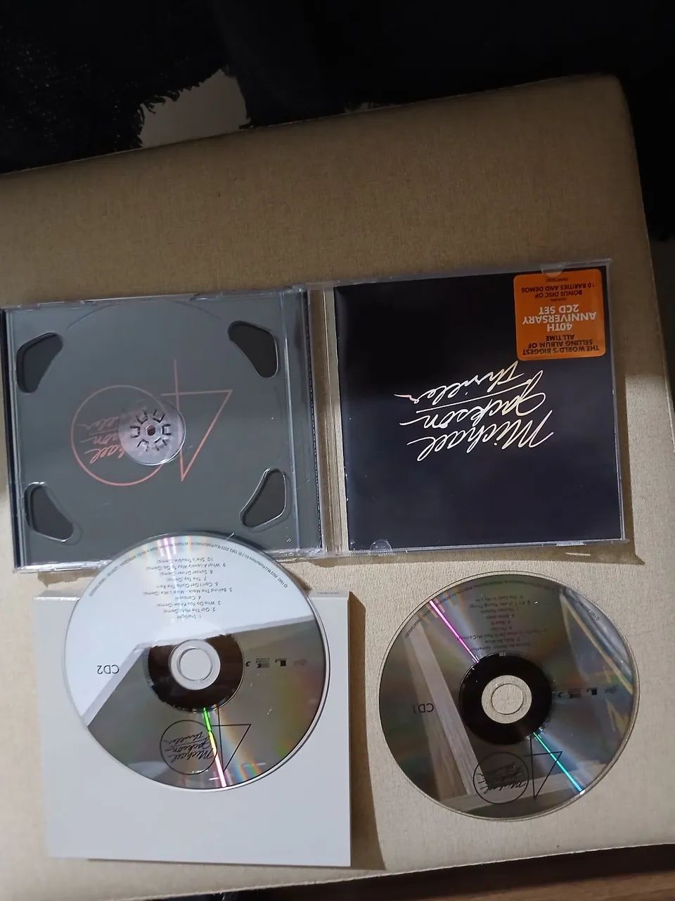 CD duplo Thriller 40 Michael Jackson Importado - Foto 4