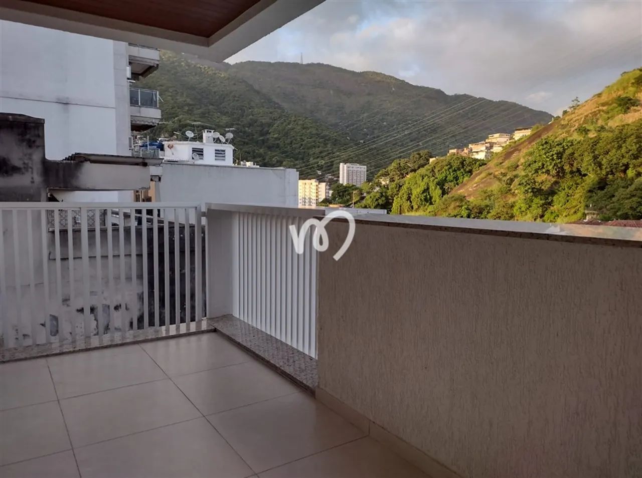Apartamento decorado de 3 quartos na Tijuca
