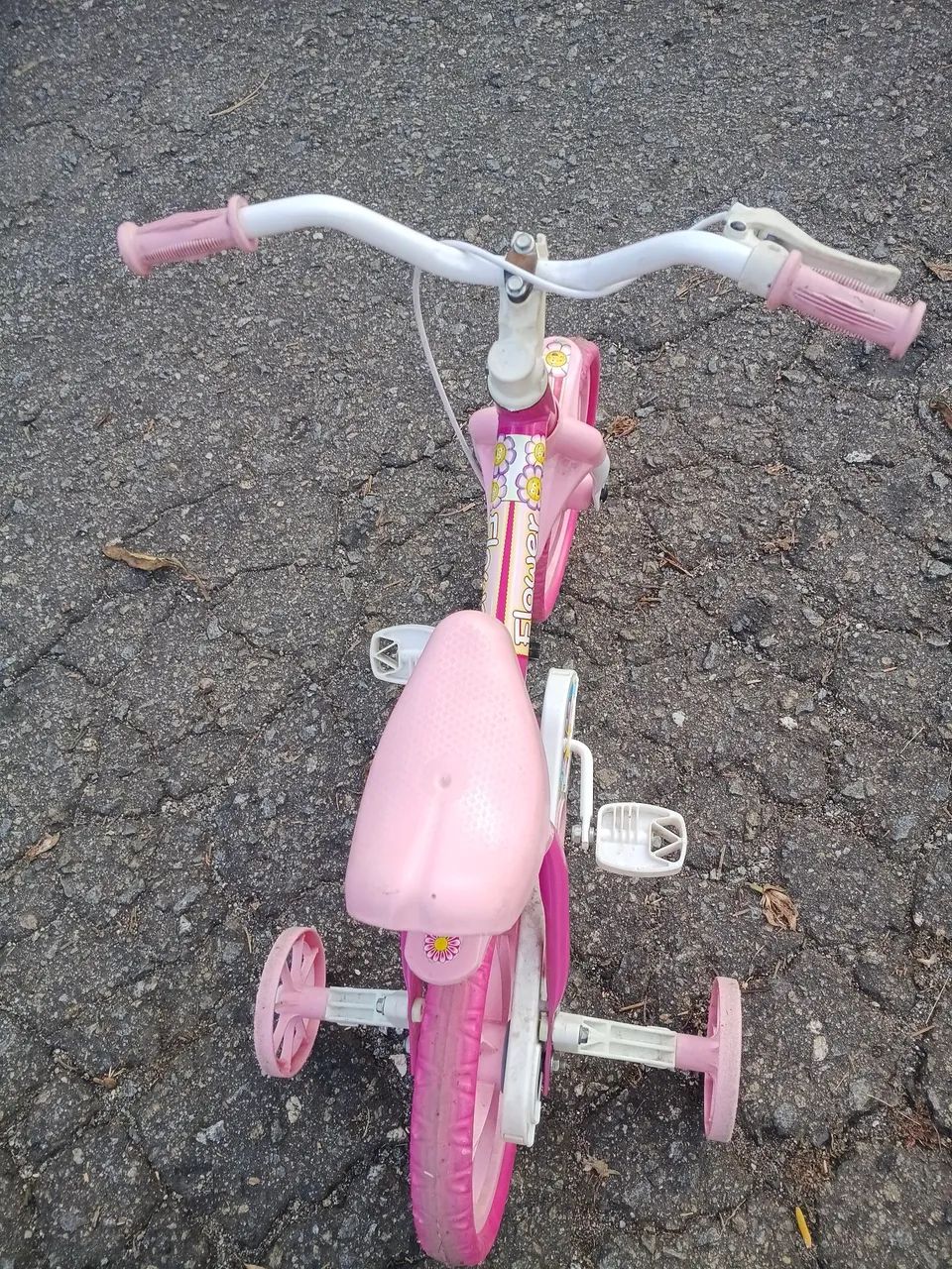 Bicicleta de rodinhas. - Foto 2