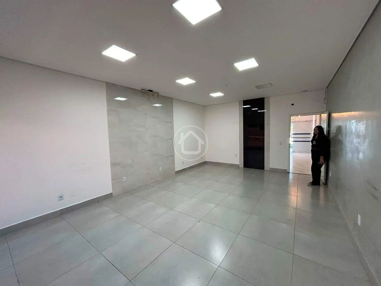 SALAS COMERCIAIS E LOJAS PARA LOCAÇÃO - Foto 2