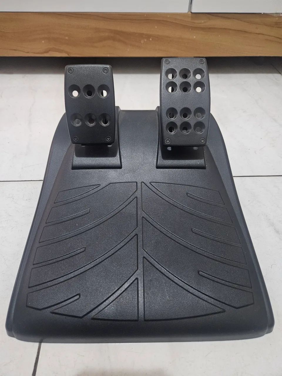 Volante logitech Driving Force GT - Foto 4