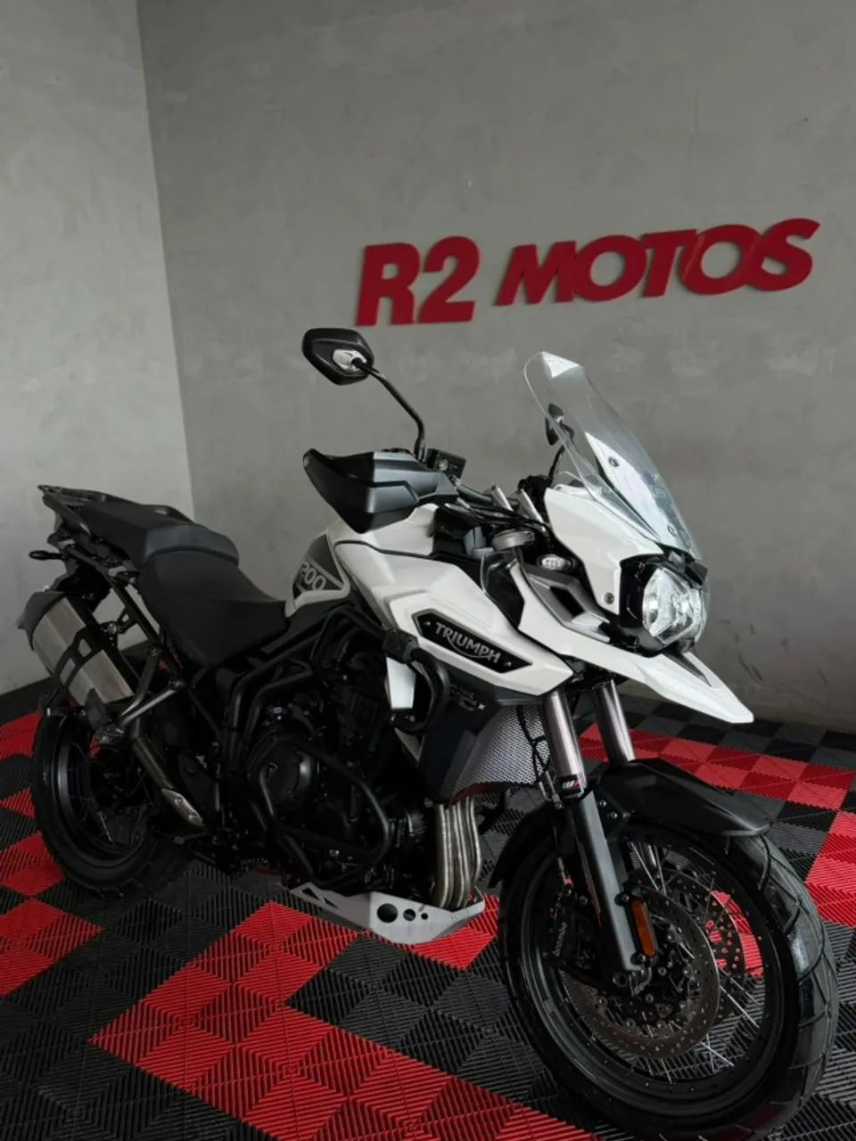 Triumph Tiger 1200 Explorer XCX 2016 - Foto 3
