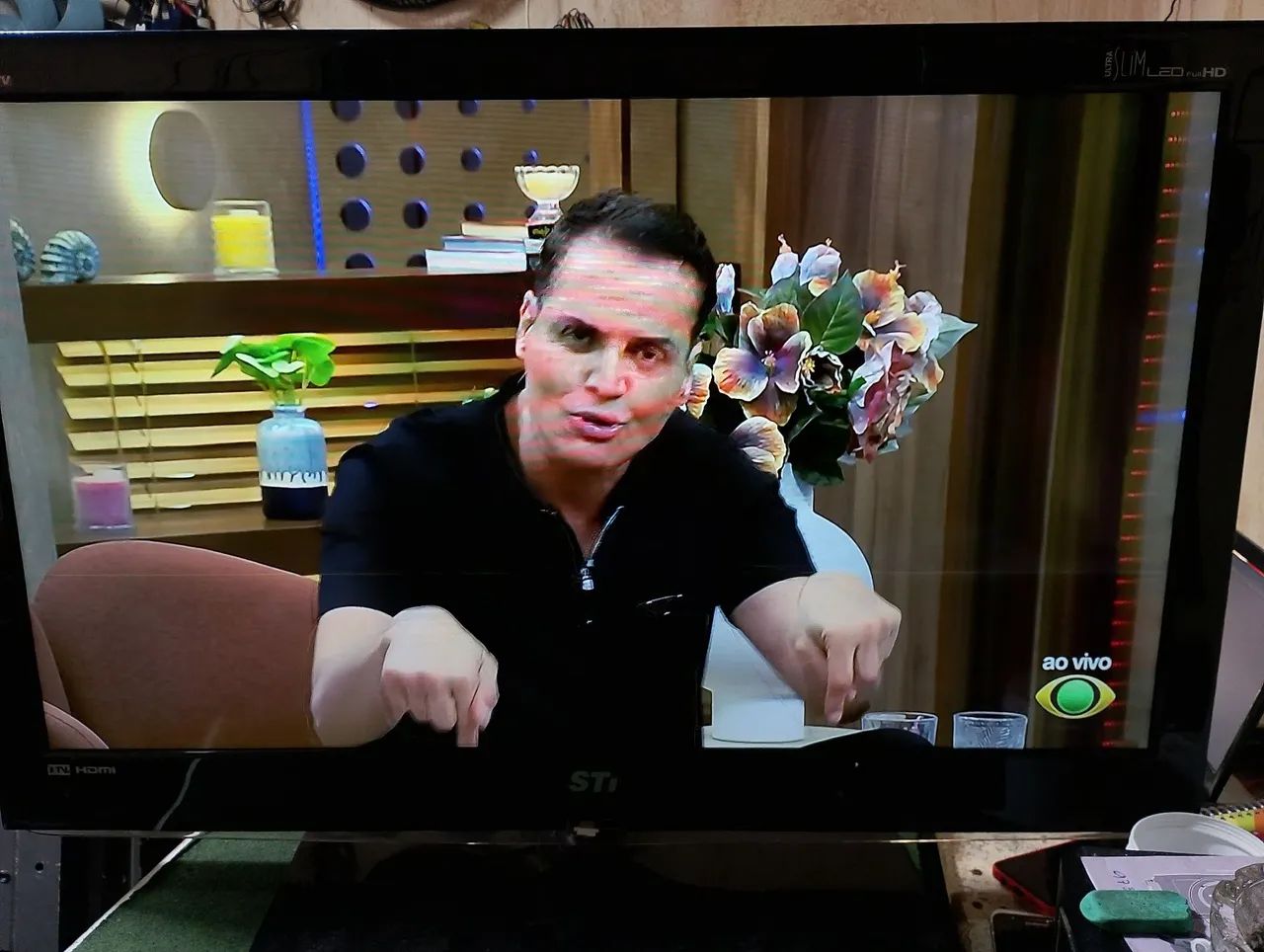 Tv Semp 40 polegadas Smart LEIAM  - Foto 3