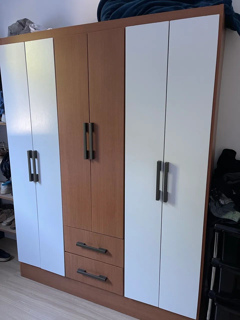 Vendo guarda roupa infantil 