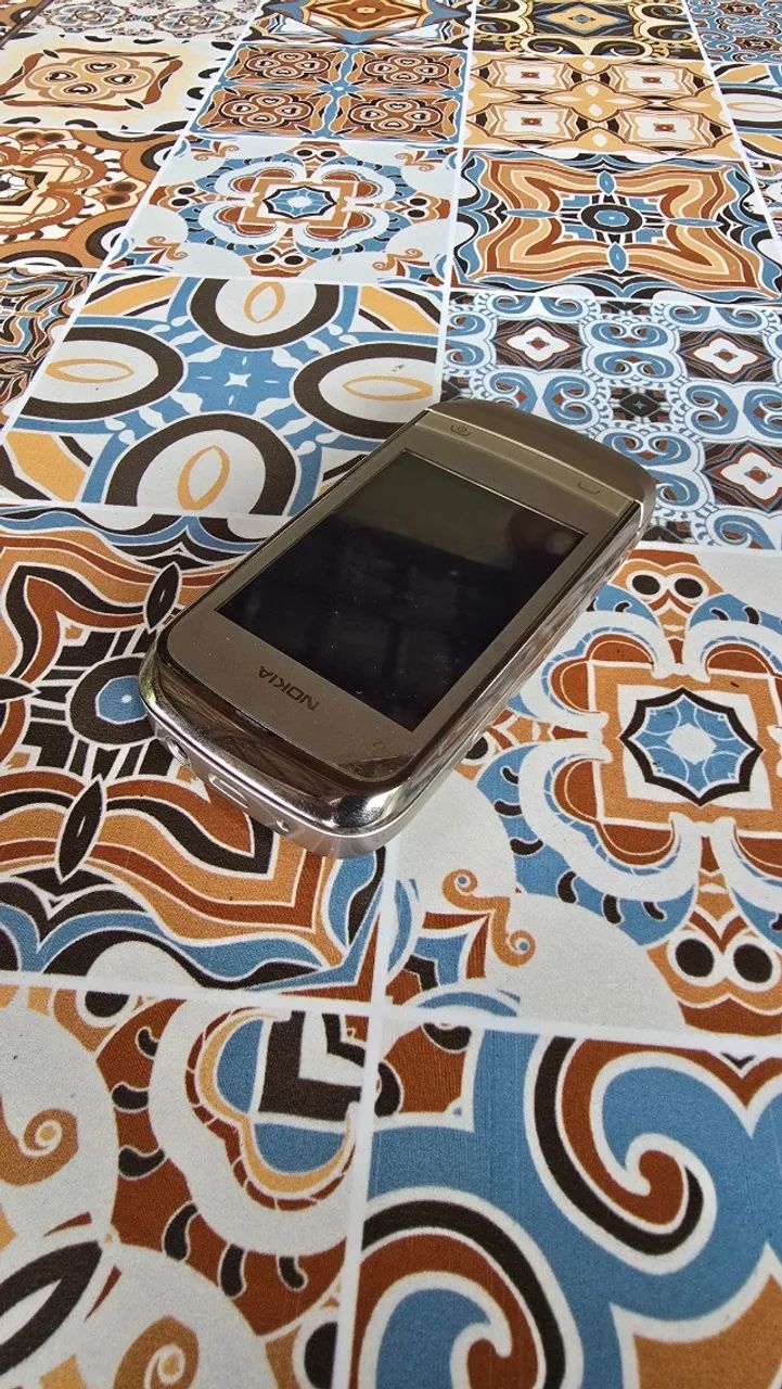 Nokia C2-06 Impecável para Colecionadores - Foto 4