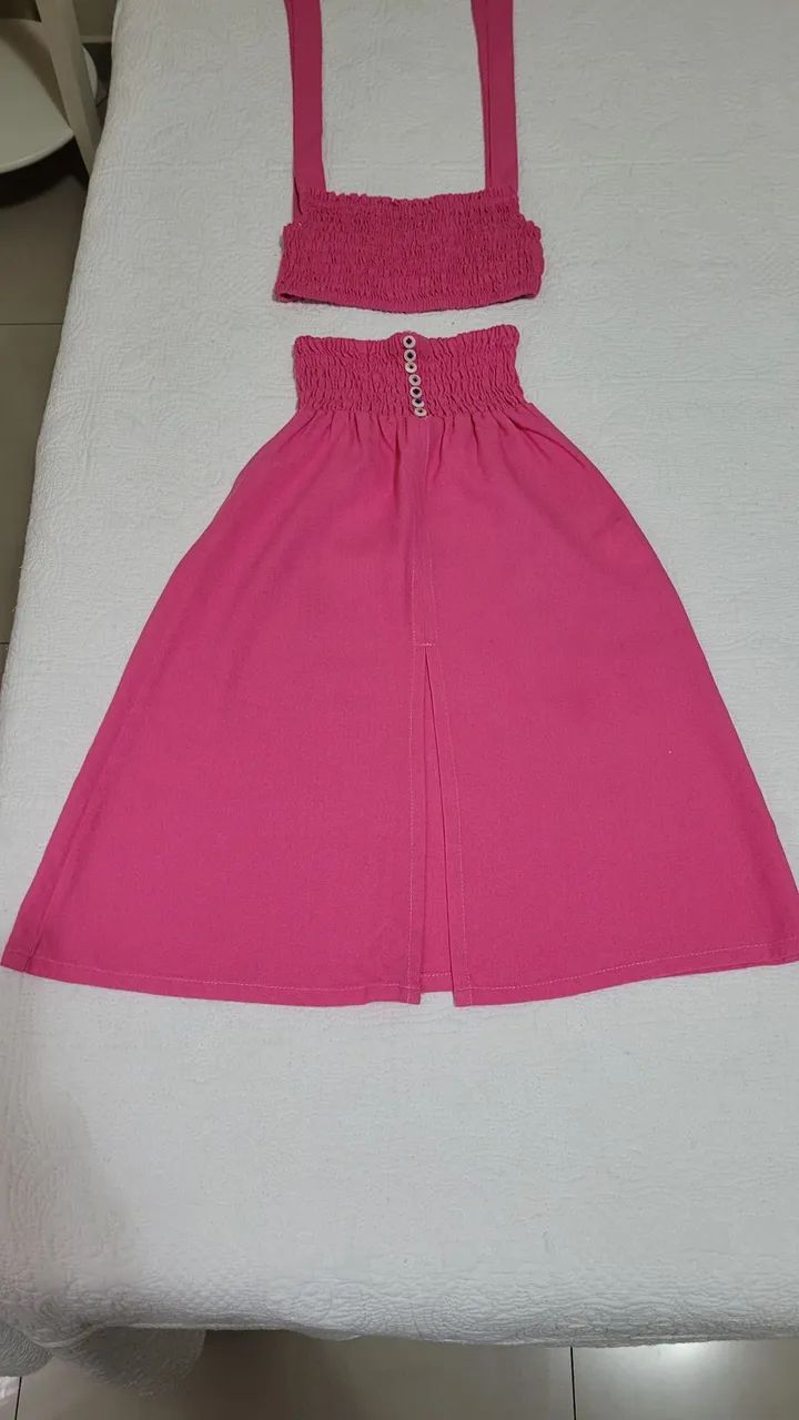 Conjunto de saia e croped infantil mixed.