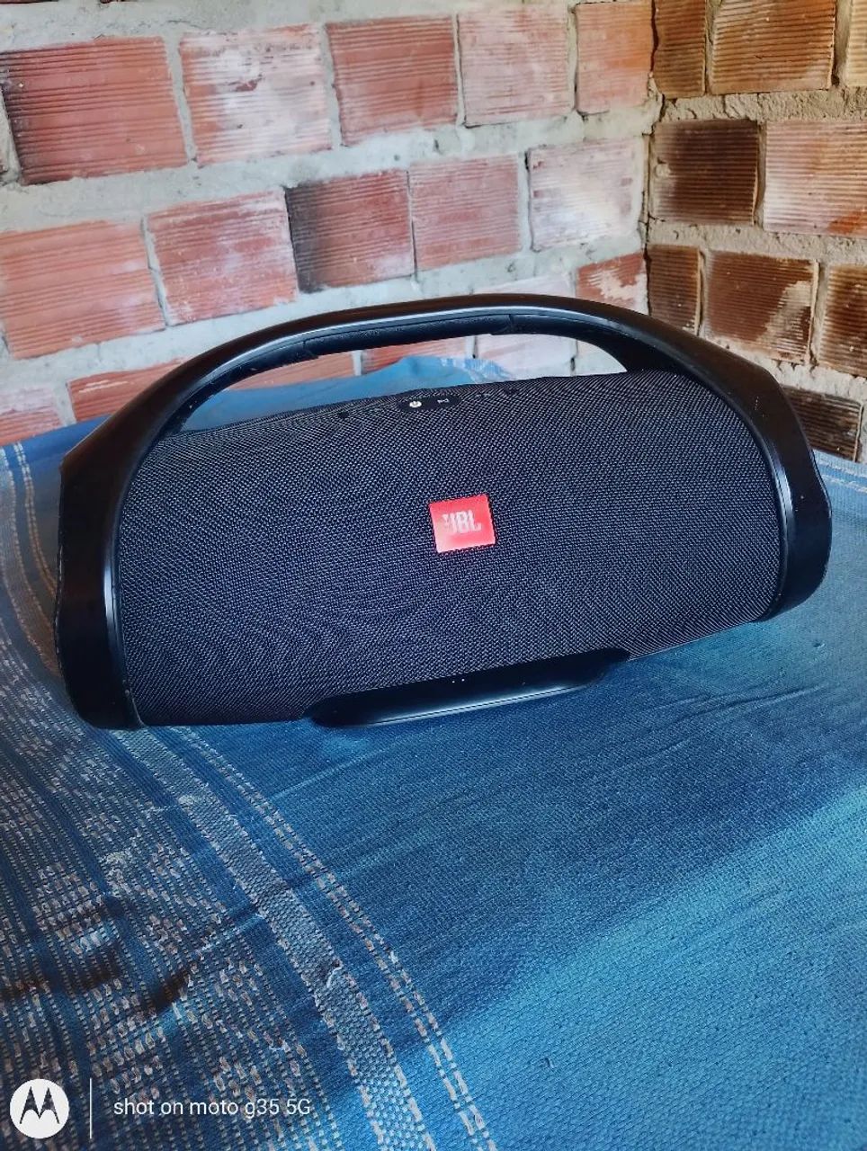 Vendo JBL Boombox original 