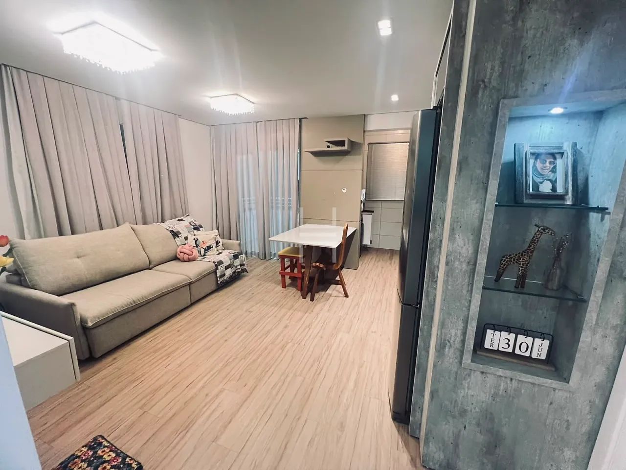 Apartamento no Aririú, com 57m², 2 quartos e 2 sacadas - Foto 4