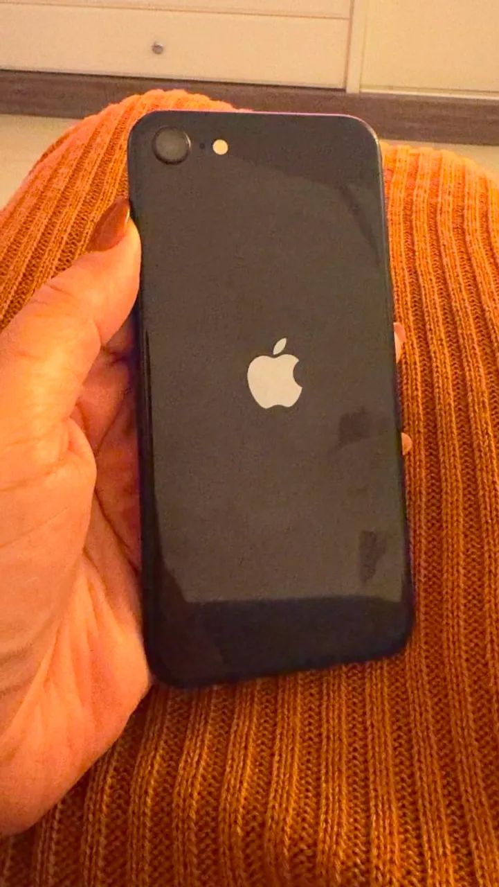 Vendo iPhone 13 SE - Foto 2